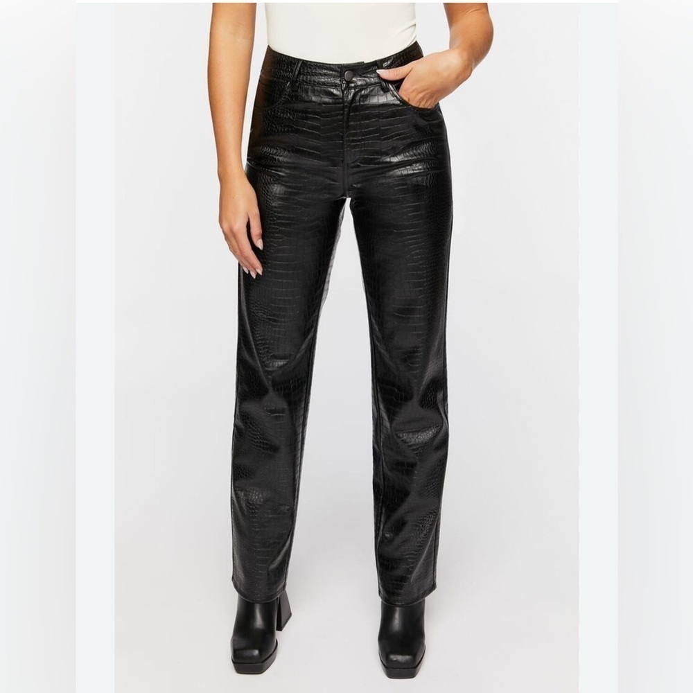 Forever 21 womens faux croc bootcut pants size medium NWT